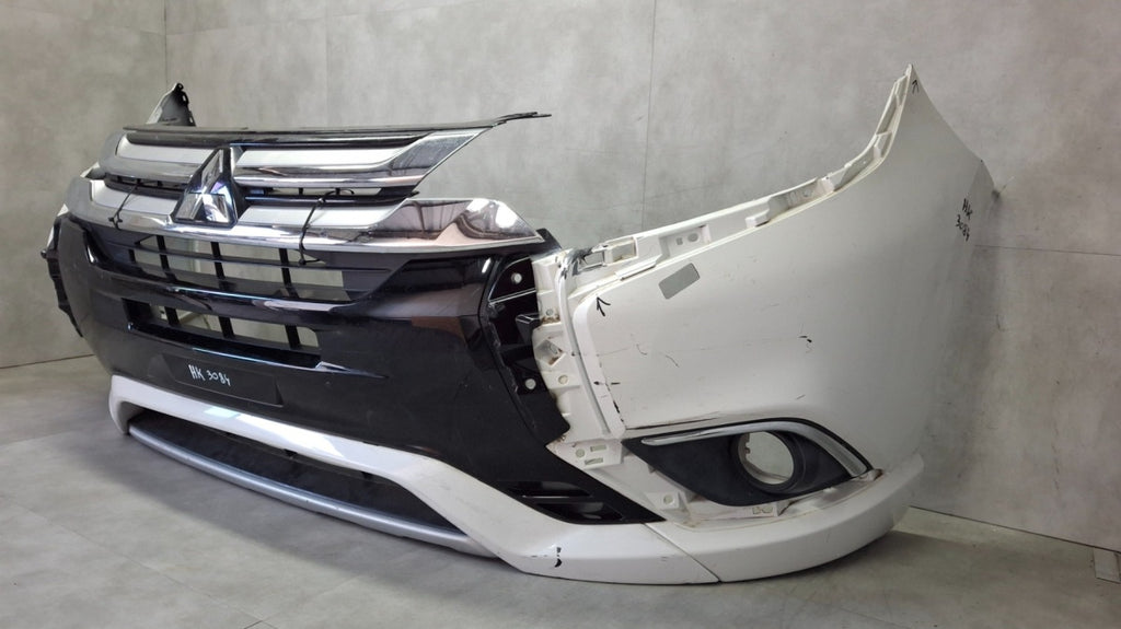 Prednji branik Mitsubishi Outlander 3 III Lift Hybryda 19-21