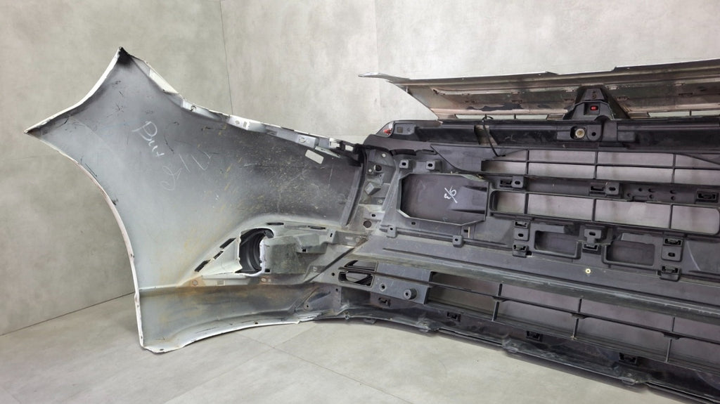 Prednji branik Mitsubishi Outlander 3 III Lift Hybryda 19-21