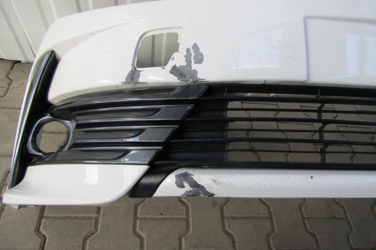 Prednji branik Toyota Corolla XI E16 Lift 16-18 + GRILL