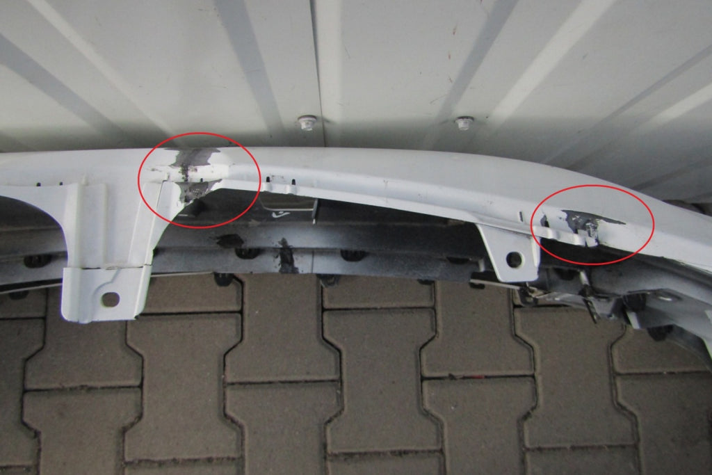 Prednji branik Toyota Corolla XI E16 Lift 16-18 + GRILL