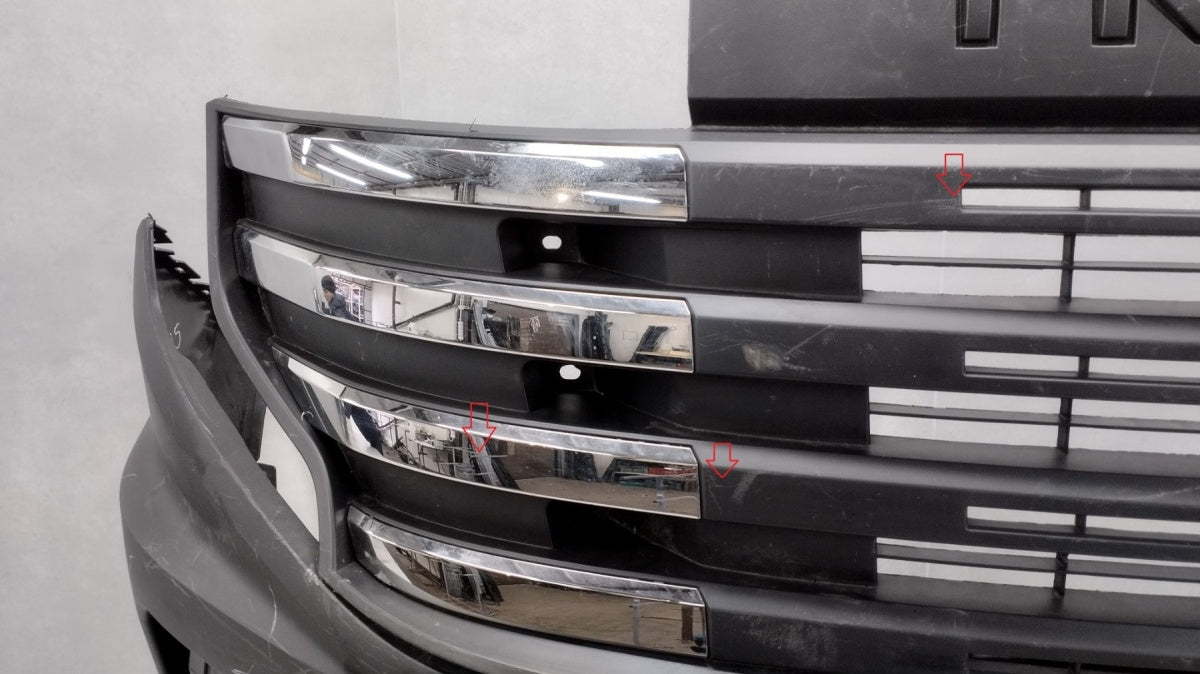 Prednji branik Nissan Interstar 24-