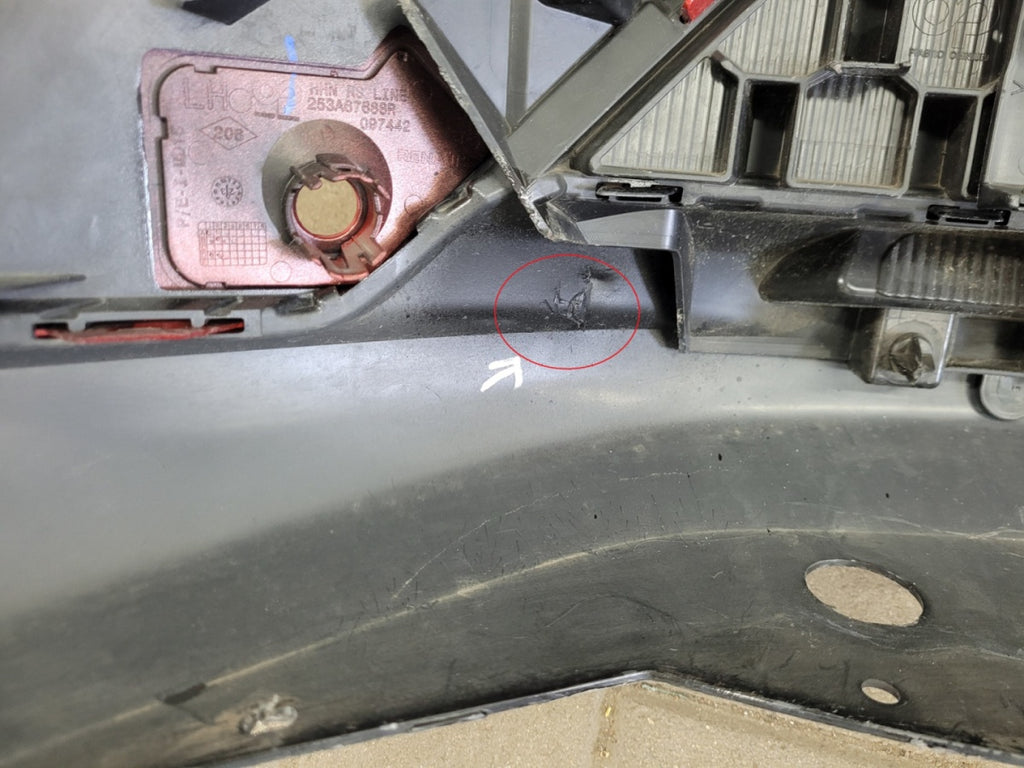 Prednji branik RENAULT AUSTRAL RS LINE 22-