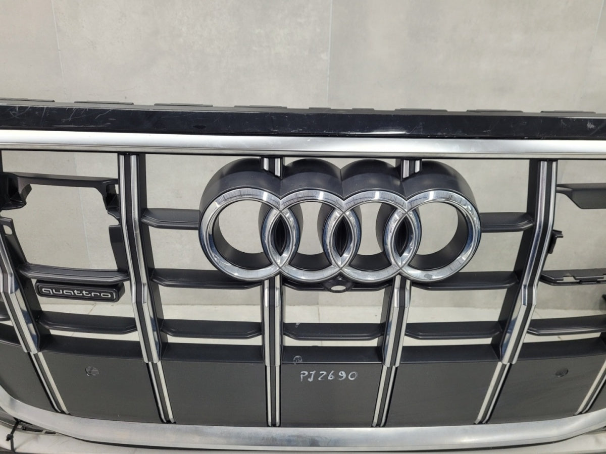 Prednji branik Audi Q7 4M0 S-Line Lift 19-23
