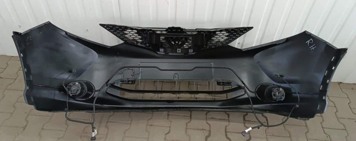 Prednji branik Nissan Qashqai 2 II 13-17 / 4x PDC NIEMALOWANY