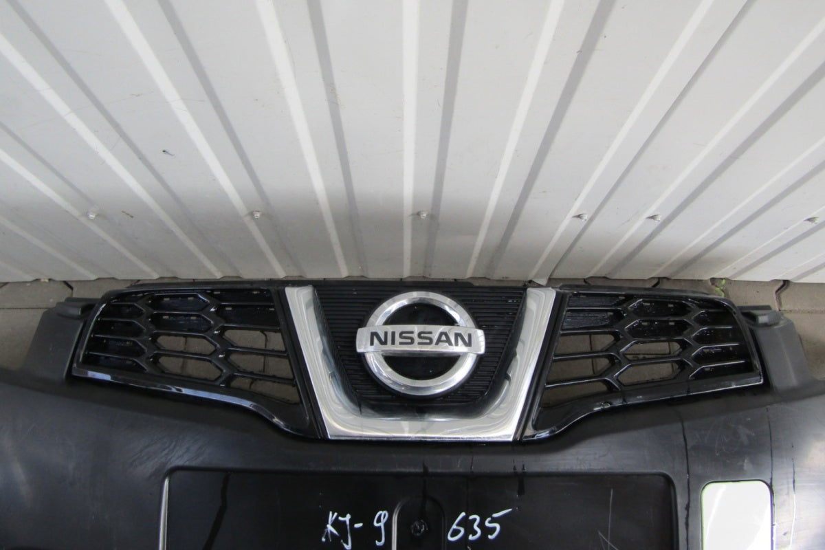Prednji branik Nissan Qashqai I lift 09-13