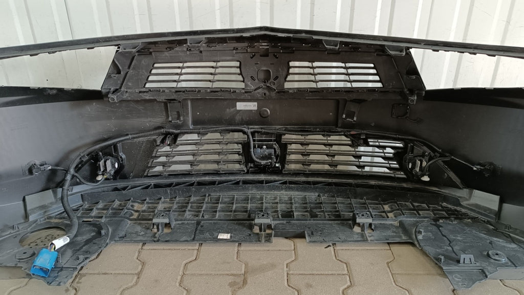 Prednji branik Vauxhall Opel Astra L 6 VI 22- / RADAR + PDC + LED