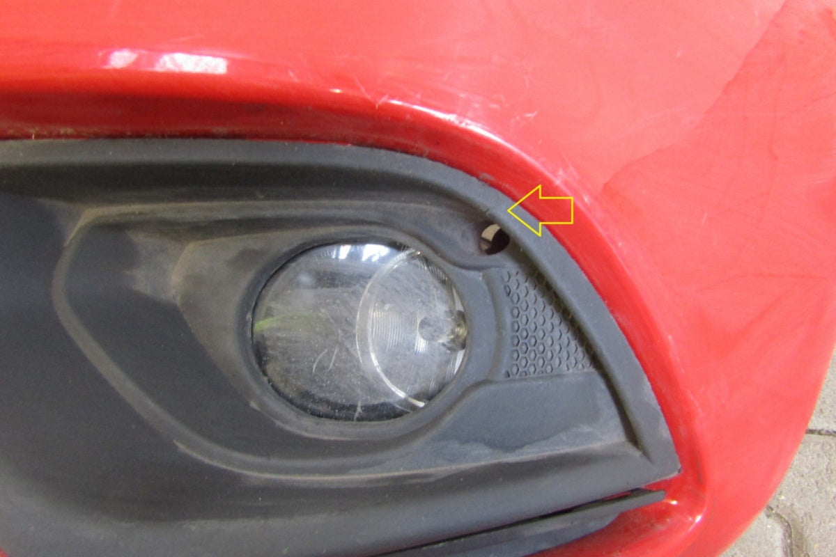 Prednji branik Opel Corsa E 14-20