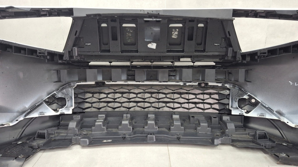 Prednji branik Opel Frontera C 24- / + 3 PDC