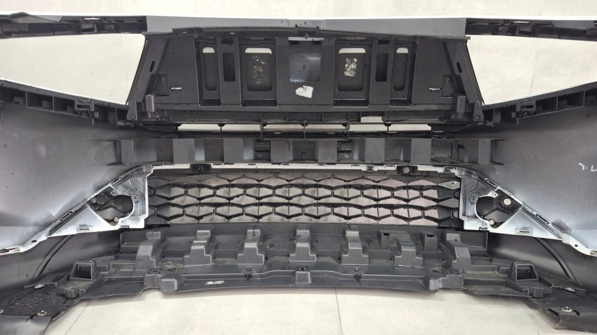 Prednji branik Opel Frontera C 24- / + 3 PDC