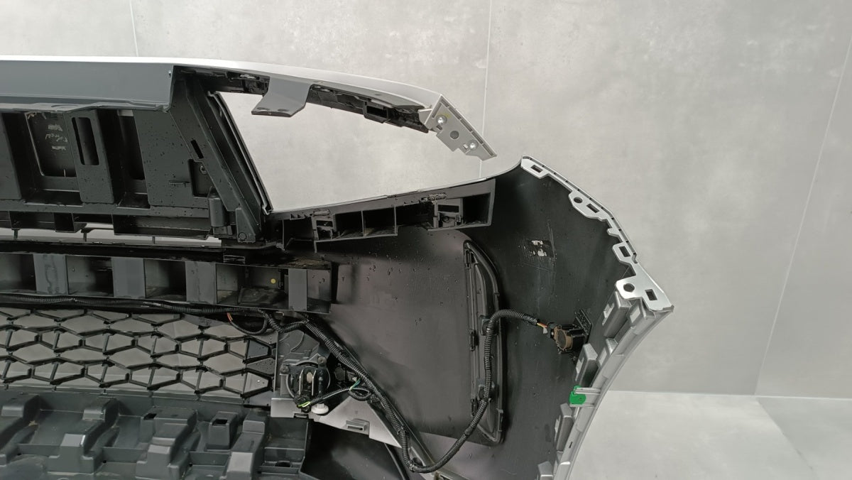 Prednji branik Opel Frontera C 24- / + LED + 6 PDC