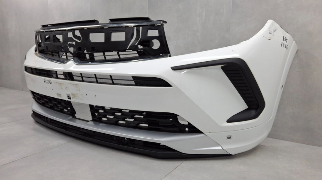 Prednji branik Opel Grandland lift 21-