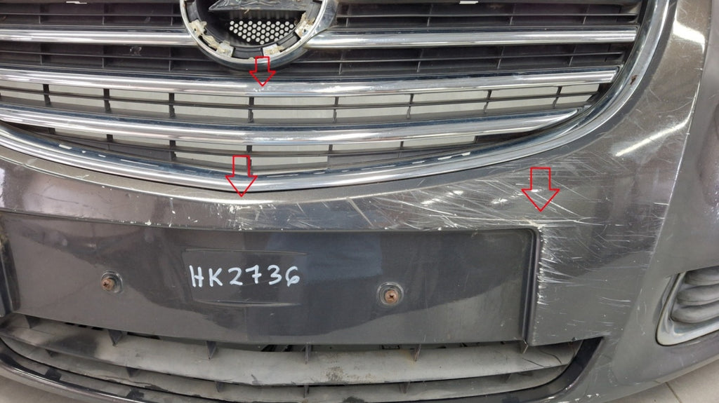 Prednji branik Opel Insignia A I 08-13 / komplet + wzmocnienie
