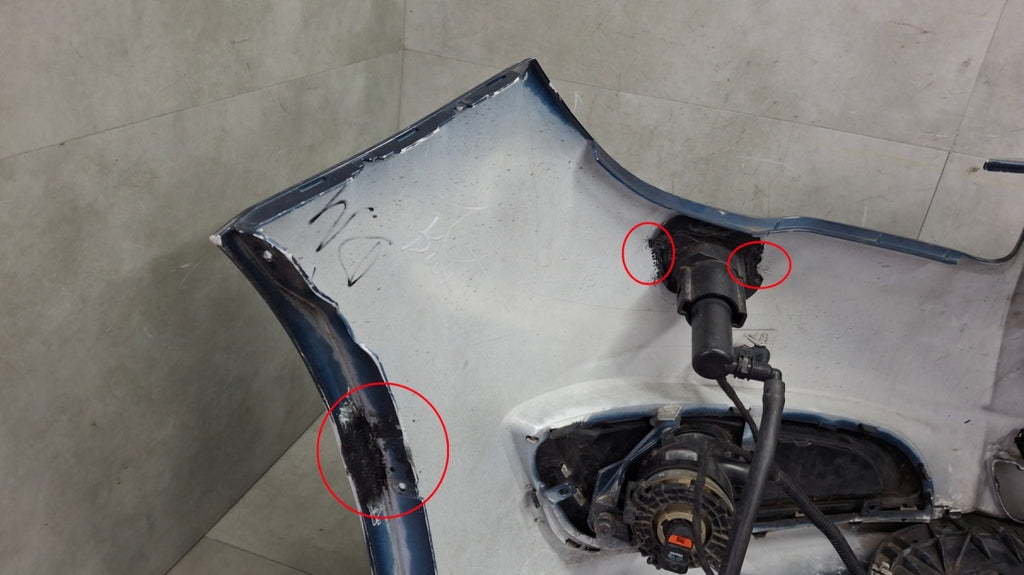 Prednji branik Opel Insignia A Lift 13-17 / + maglenke + PDC