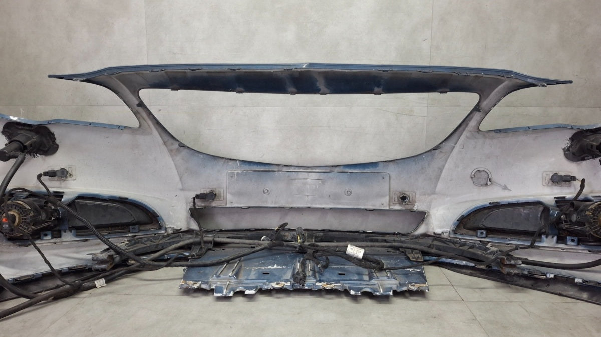 Prednji branik Opel Insignia A Lift 13-17 / + maglenke + PDC