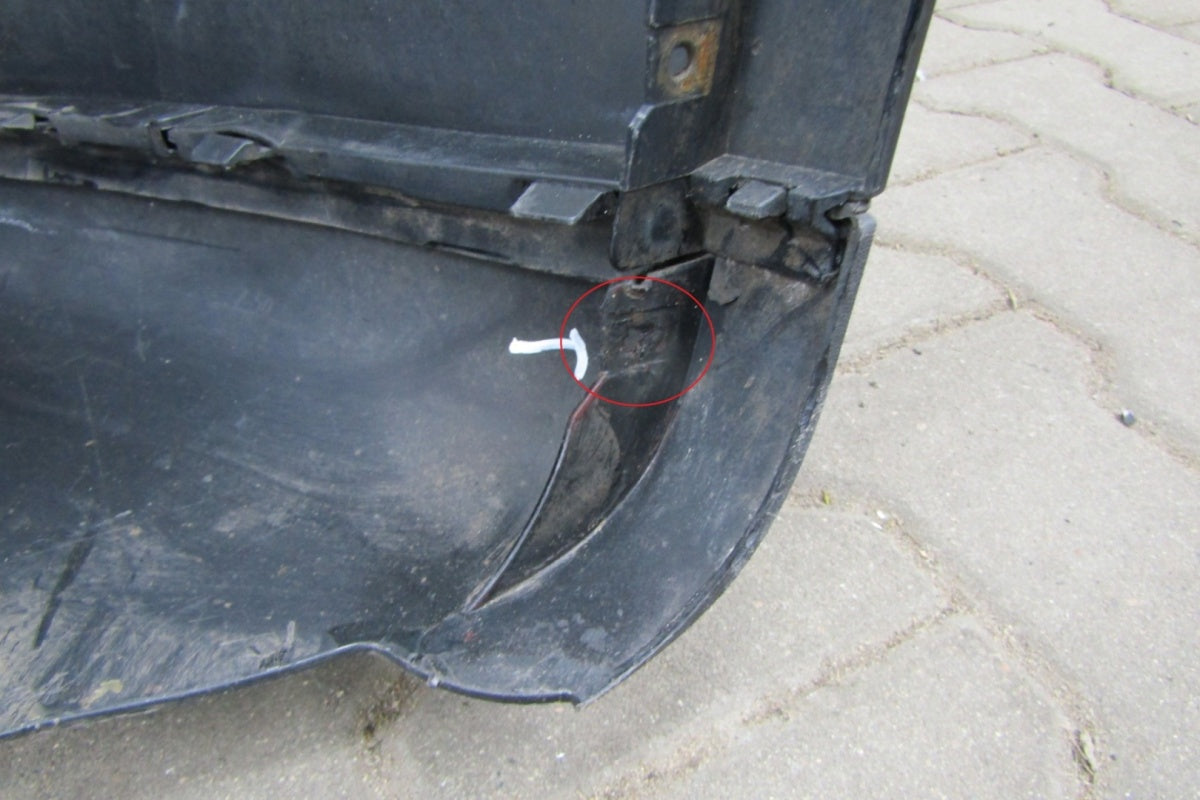Prednji branik VW Golf 5 V 1K0 GTI 04-09