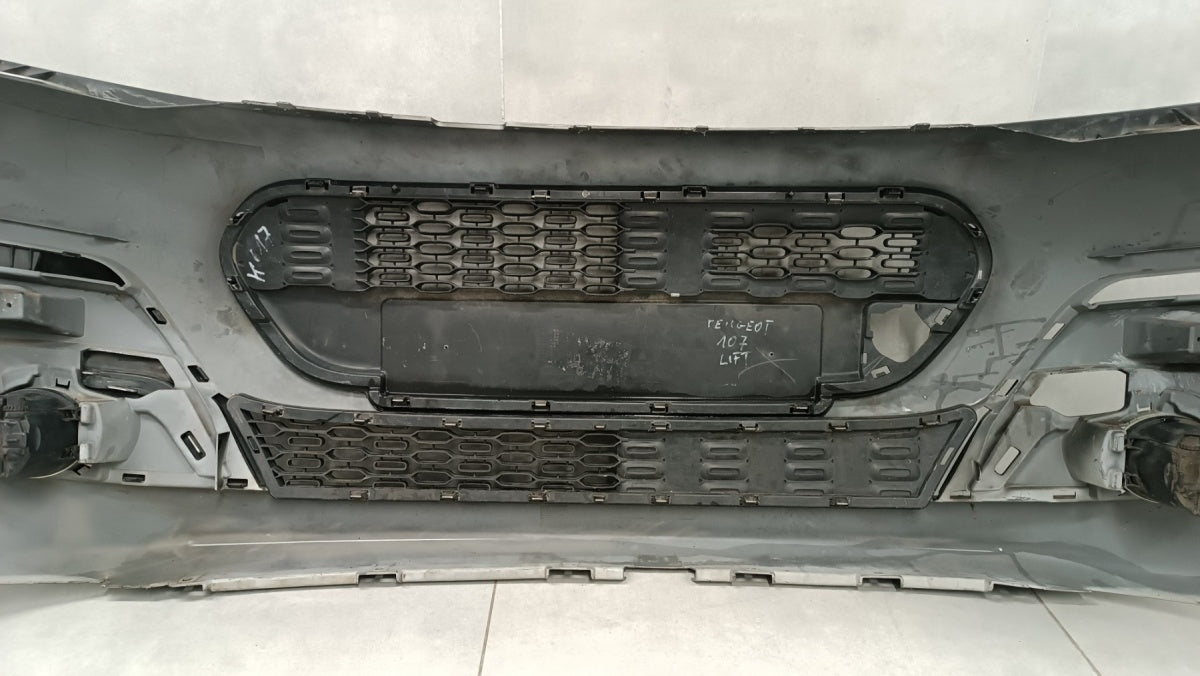 Prednji branik Peugeot 107 II Lift 12-14 / + halogeny