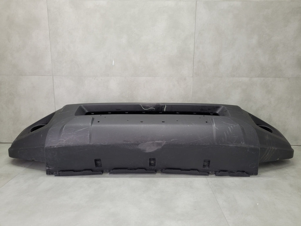 Prednji branik Suzuki Jimny 4 IV 18-