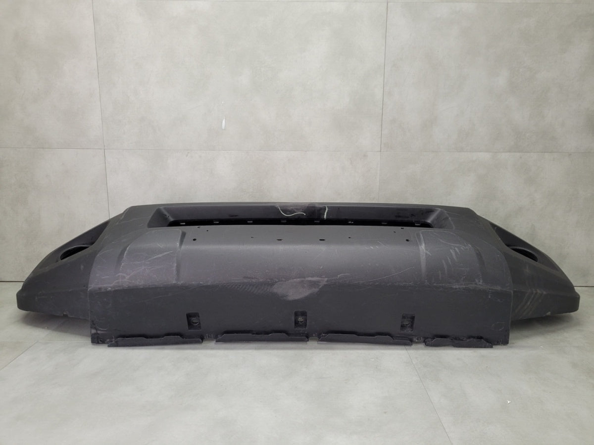 Prednji branik Suzuki Jimny 4 IV 18-