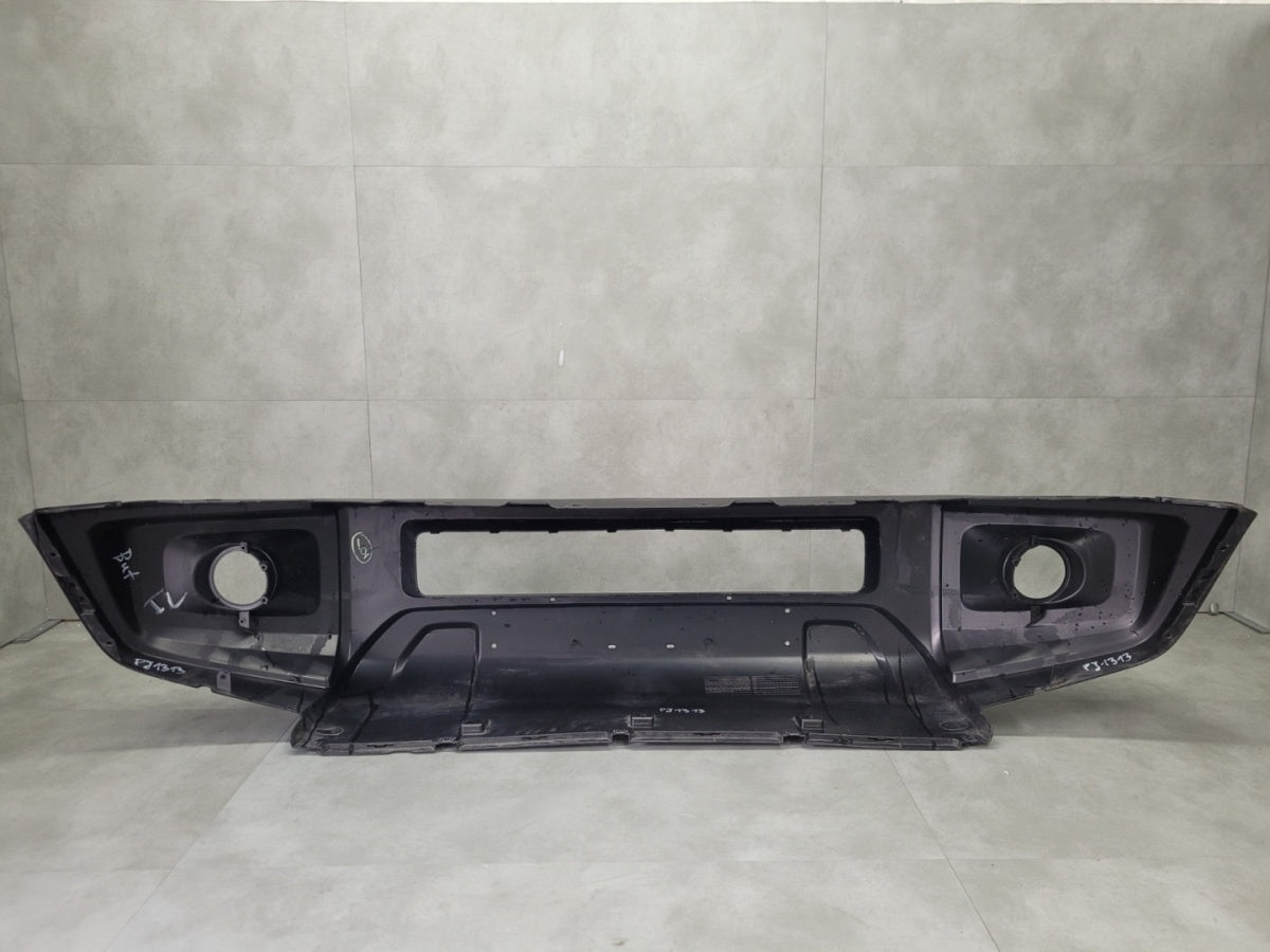 Prednji branik Suzuki Jimny 4 IV 18-