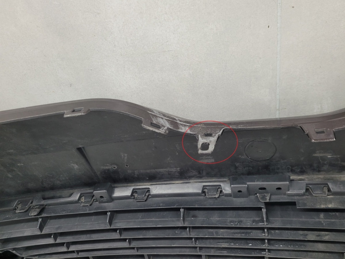 Prednji branik Renault Megane 3 III Lift 14-16