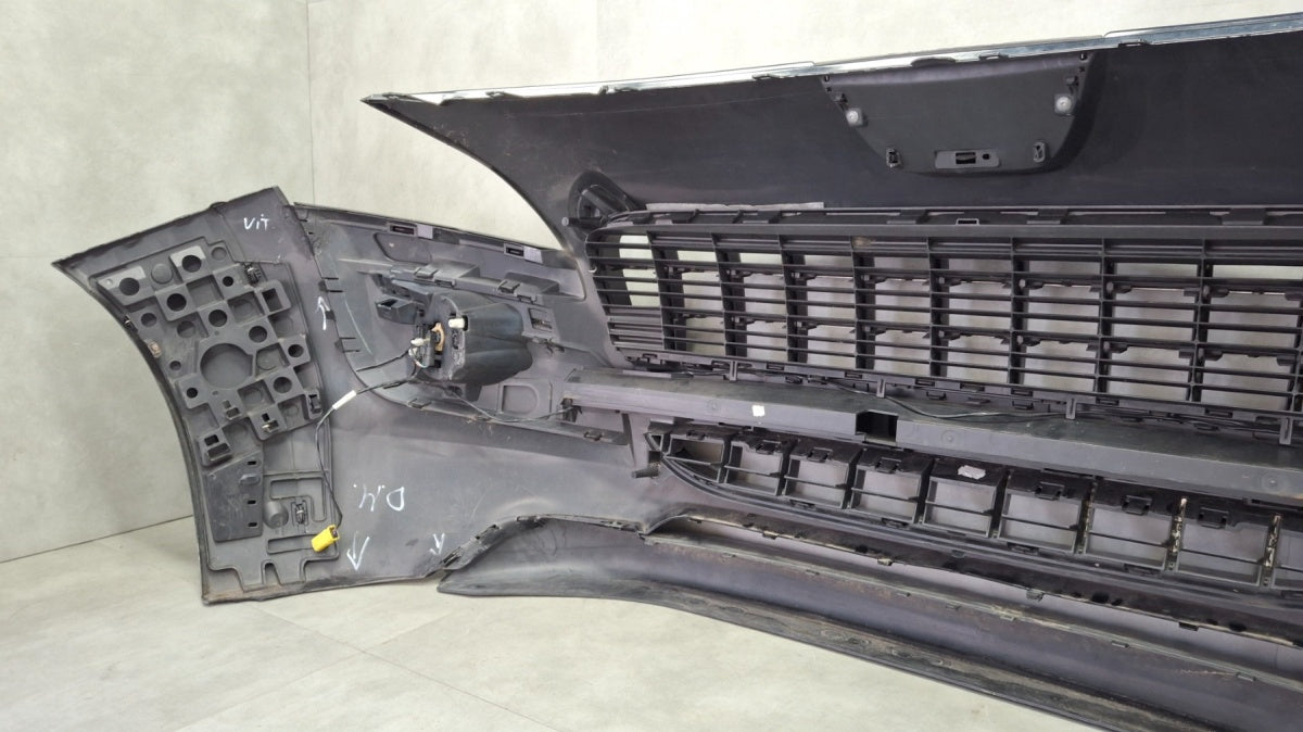 Prednji branik Peugeot 3008 1 I 09-12 / + halogeny
