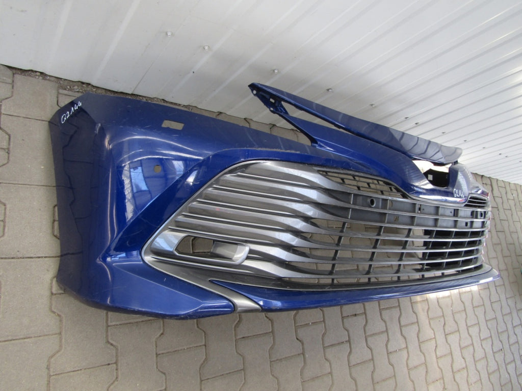 Prednji branik Toyota Camry 8 VIII 17-