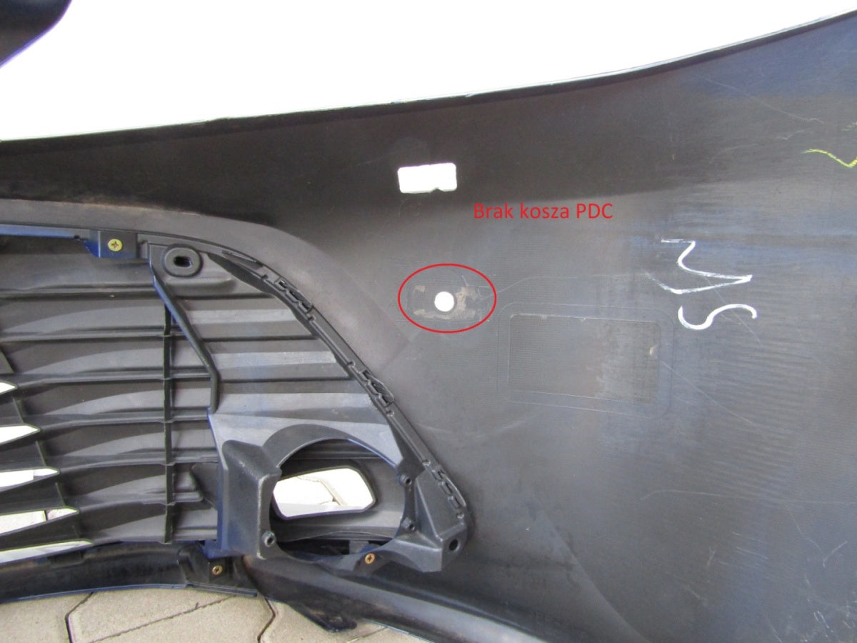 Prednji branik Toyota Camry 8 VIII 17-