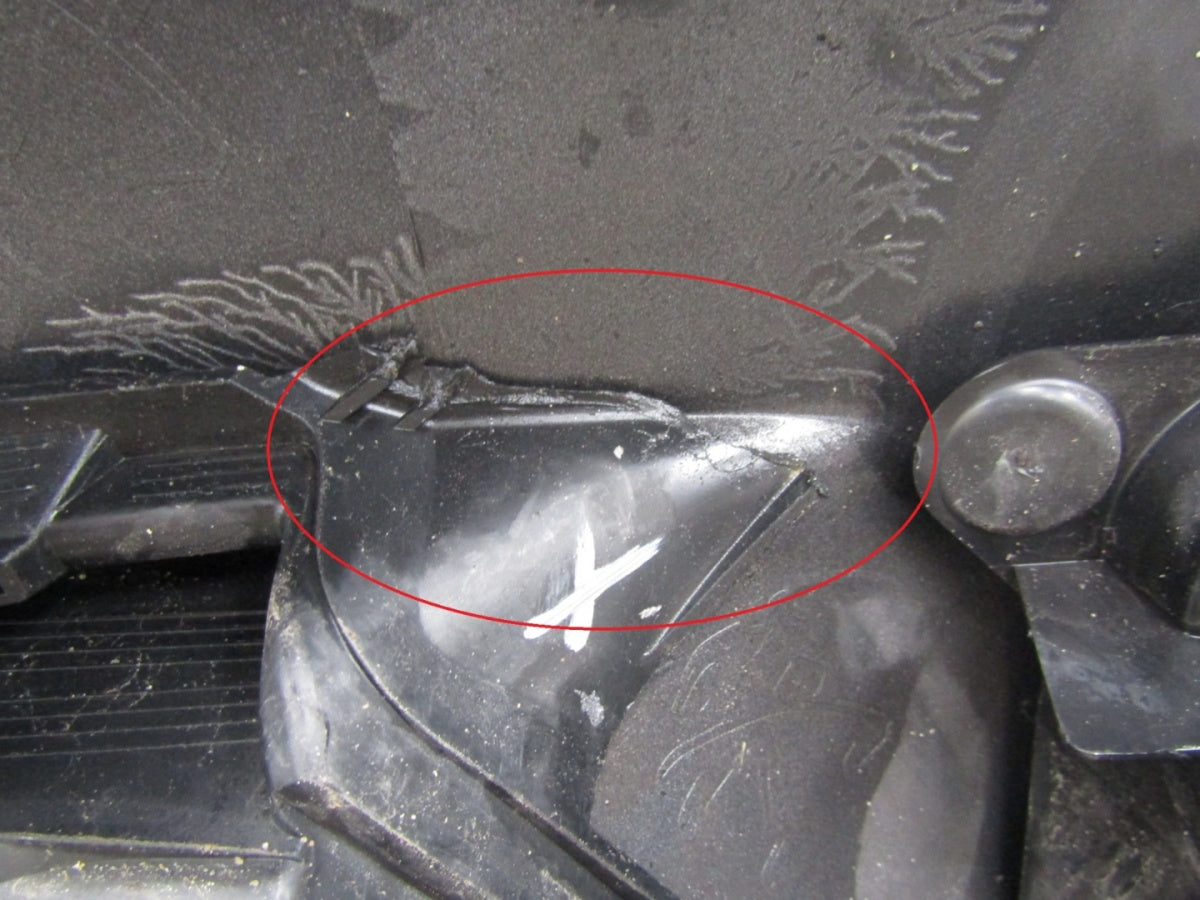 Prednji branik Peugeot 308 II 2 Lift 17-