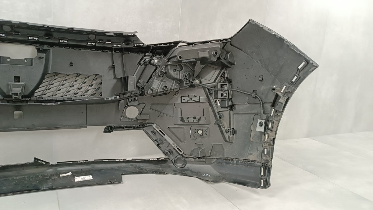 Prednji branik Peugeot 5008 3008 III E-5008 E-3008 23- / + 1x DRL