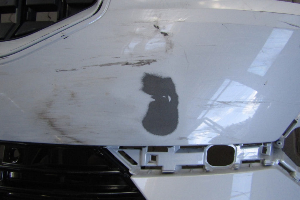 Prednji branik Polestar 2 II 20-