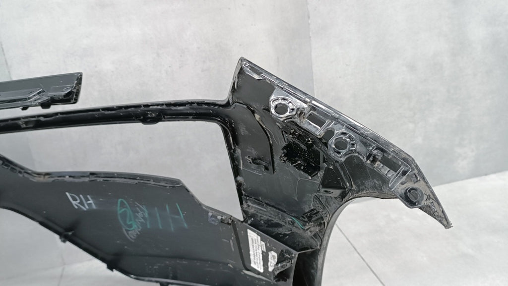 Prednji branik Polestar 4 IV 23-