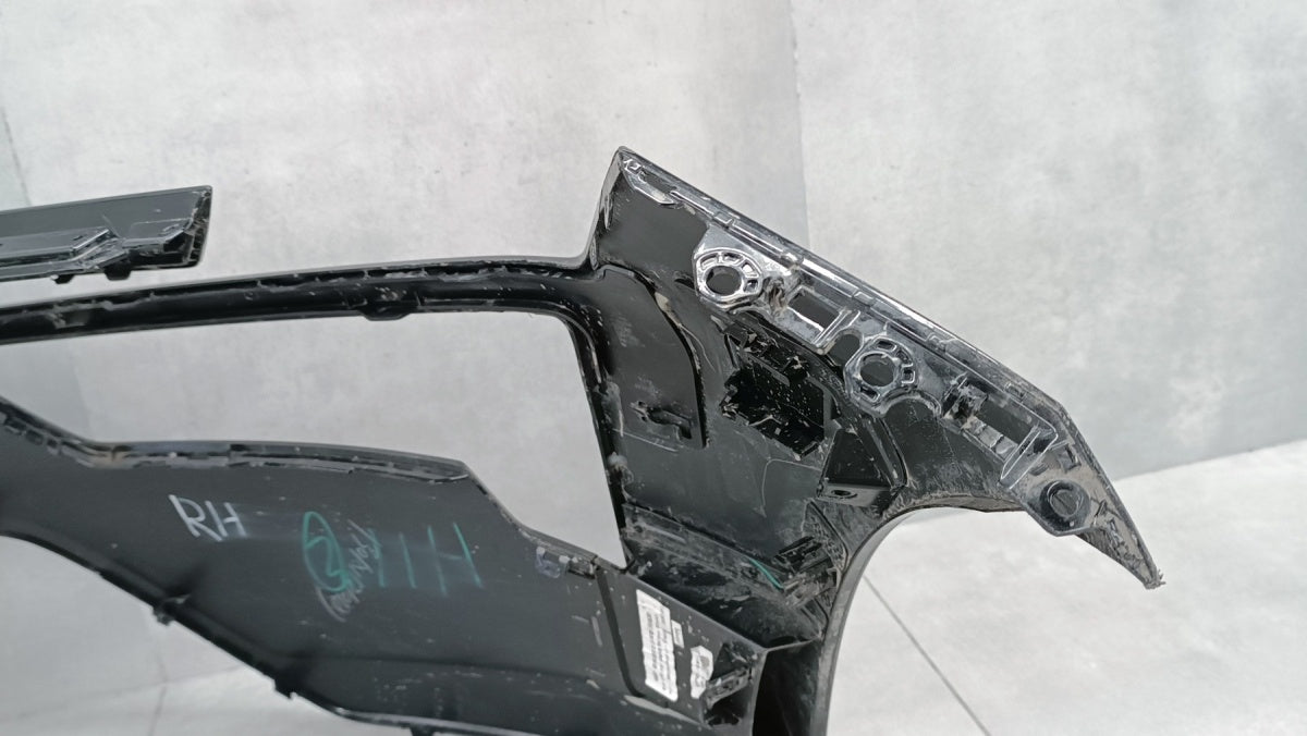 Prednji branik Polestar 4 IV 23-