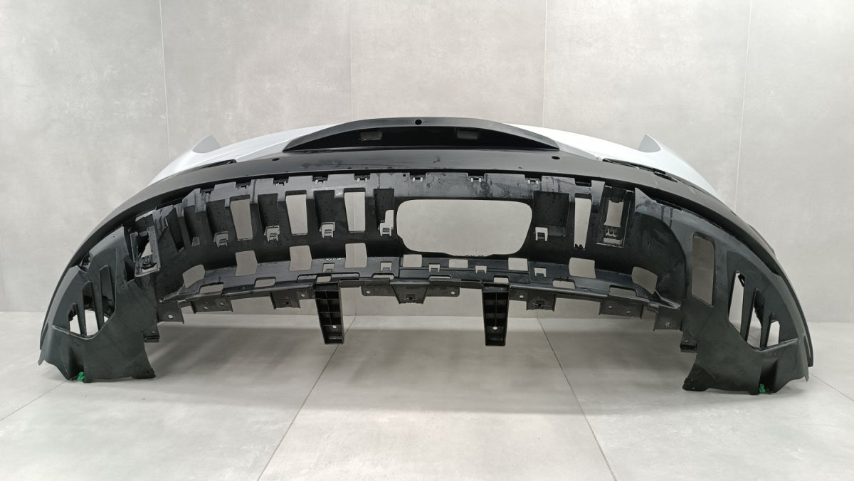 Zadnji branik Polestar 4 IV 23-