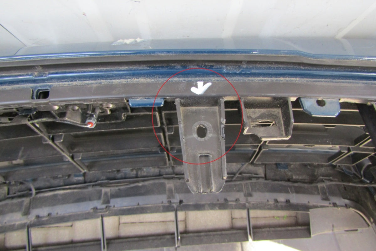 Prednji branik Porsche Cayenne 9Y0 Lift 23-
