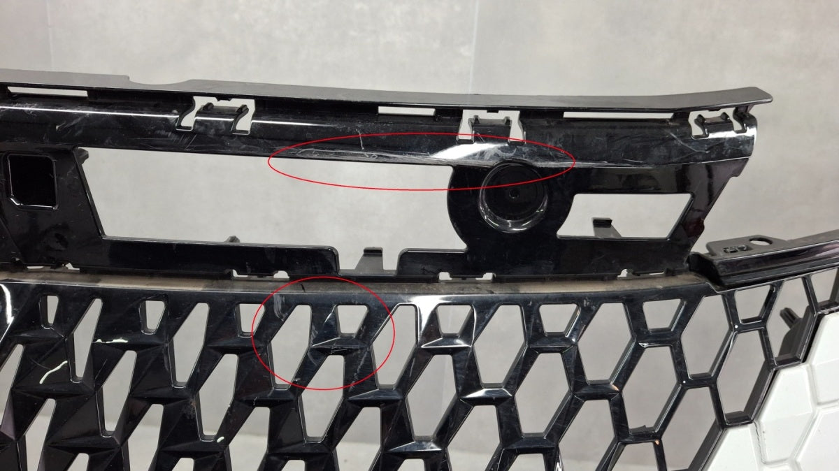 Prednji branik RENAULT SCENIC 5 V E-Tech 24-
