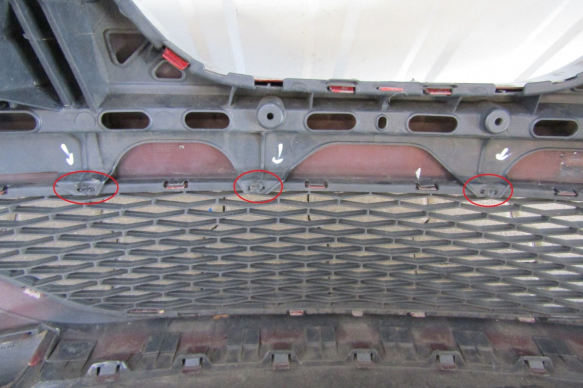 Prednji branik Seat Ibiza 4 IV 6J0 08-12