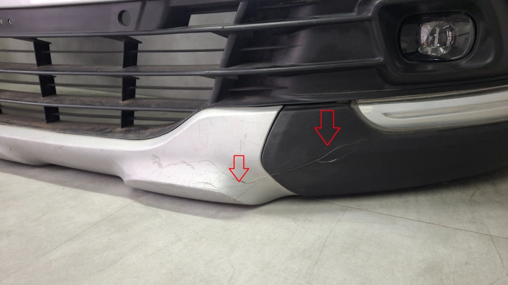 Prednji branik Renault Captur I Lift 17-19 / + LEDy