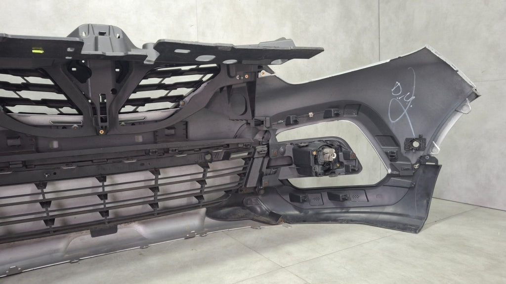 Prednji branik Renault Captur I Lift 17-19 / + LEDy