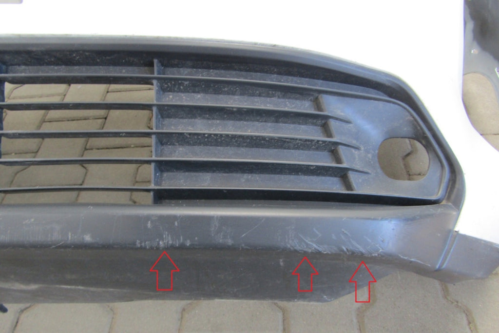 Prednji branik Toyota Yaris Cross 21-