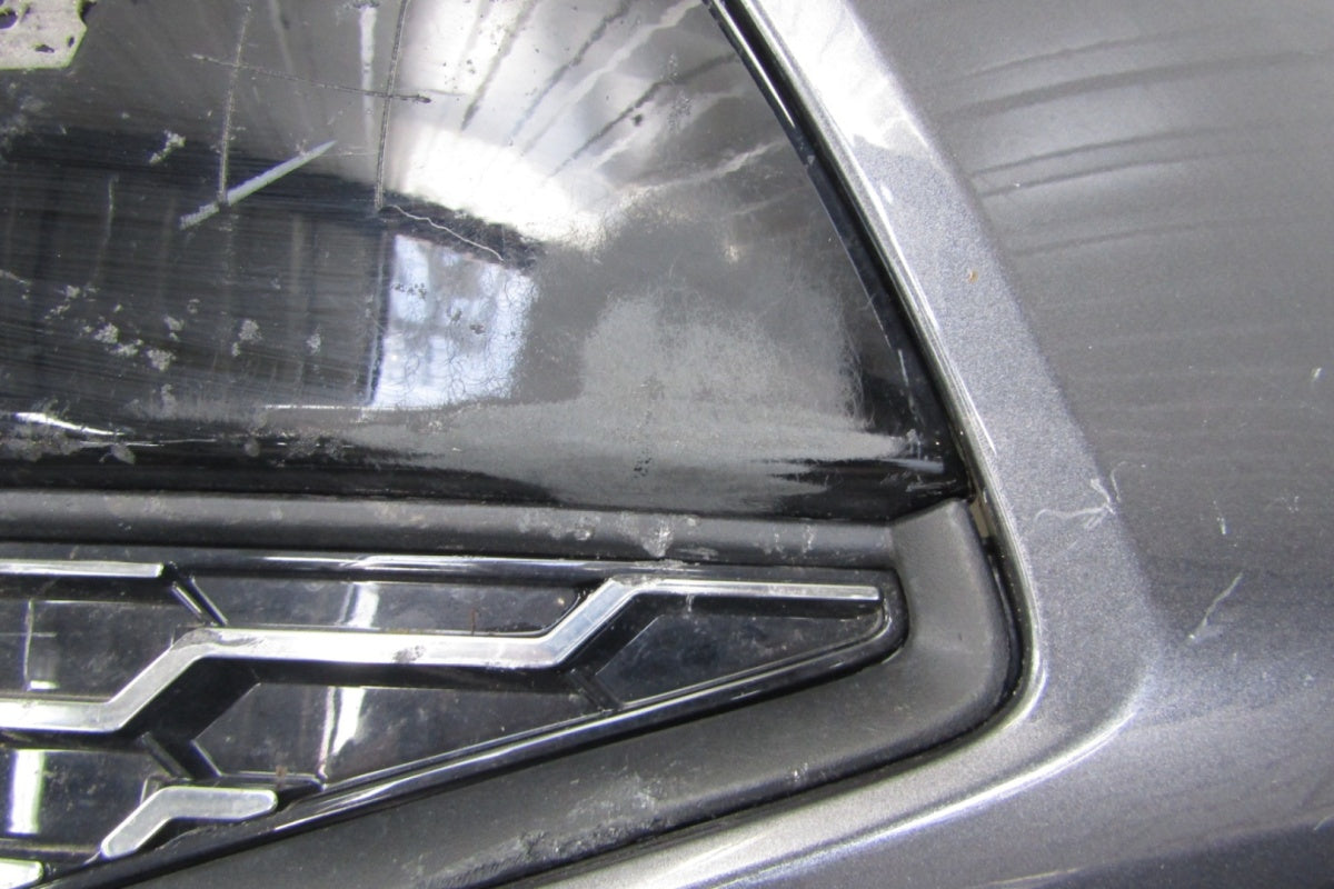 Prednji branik Toyota Yaris GR SPORT 4 IV 21-