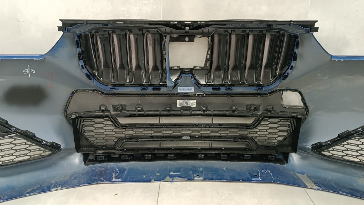 Prednji branik BMW X1 U11 M paket 22-