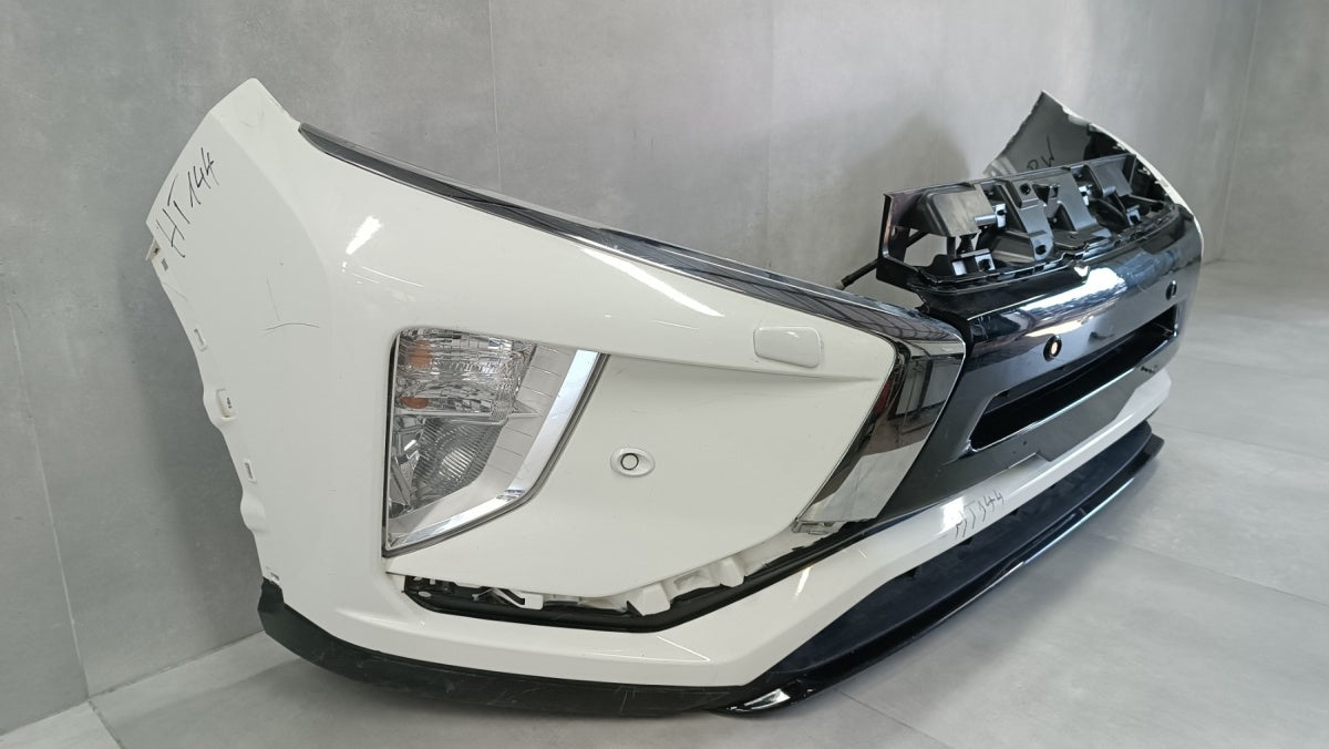 Prednji branik Mitsubishi Eclipse Cross 17-
