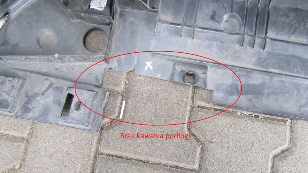 Prednji branik Mercedes A klasa 177 AMG 18- RADAR