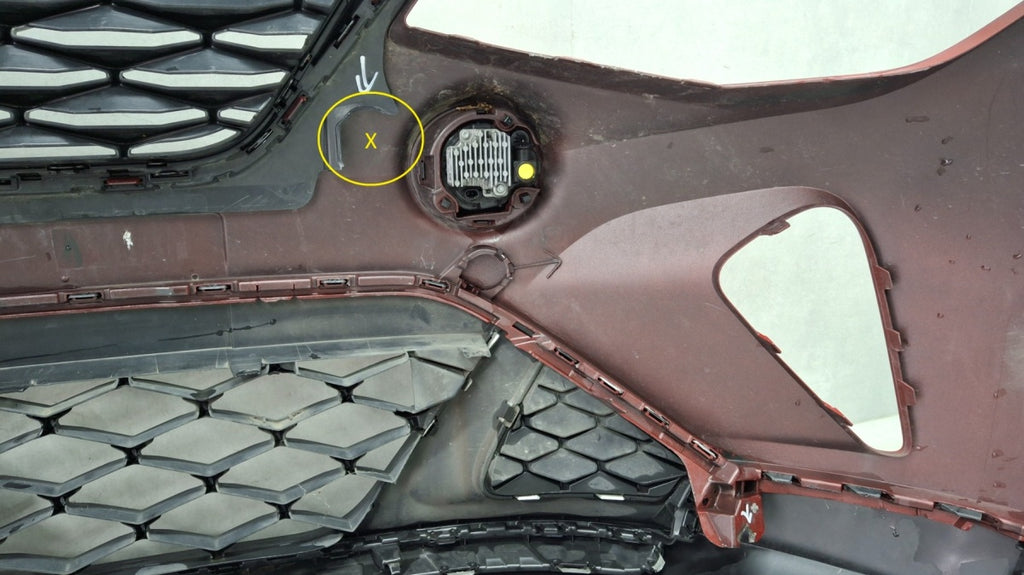 Prednji branik Seat Arona 6F9 LIFT 21-25 / + 2x LED