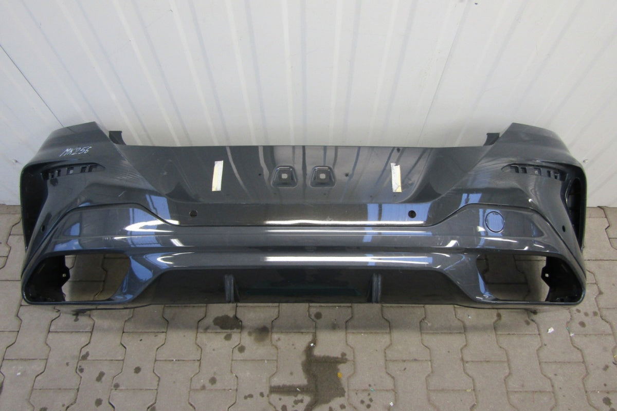 Zadnji branik BMW 8 G16 M paket 18-