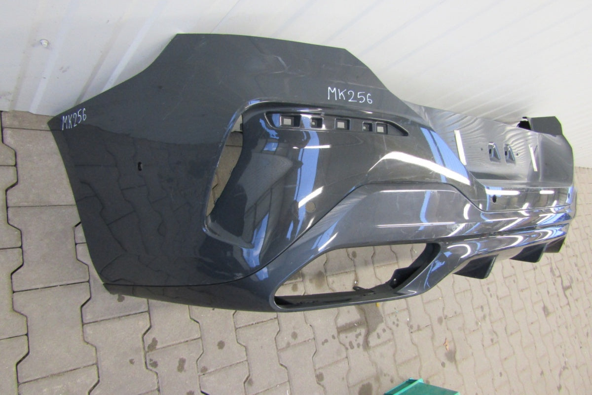 Zadnji branik BMW 8 G16 M paket 18-