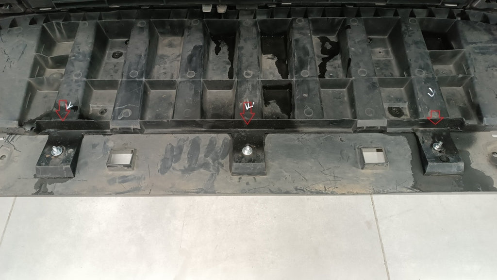 Prednji branik Citroen Berlingo 3 III XTR Lift 15-18