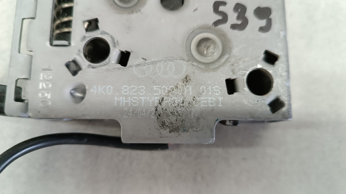 ZAMEK MASKI prednji AUDI A6 C8 A7 4K0823509A