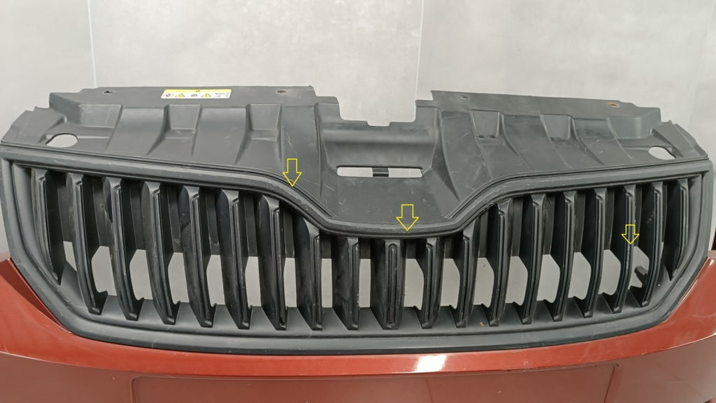 Prednji branik Skoda Fabia 3 III 6V0 14-18 / + osłona