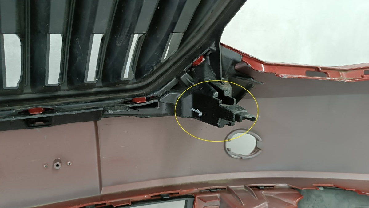 Prednji branik Skoda Fabia 3 III 6V0 14-18 / + osłona
